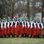Valmierā atgriežas tradicionālais tautas deju koncerts “Mēs – 3, Jūs – 3!”